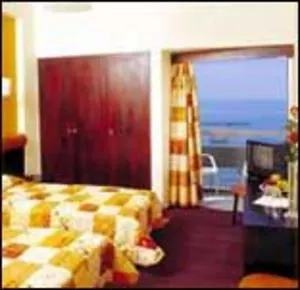 Pavemar Hotel Limassol